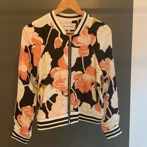 Super Sale!3/30$🎉Cupcakes and cashmere jacket